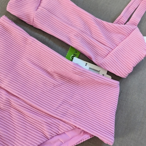 L*Space Jess Desi Bikini Set Rosebud Pink Ribbed - Picture 2 of 6